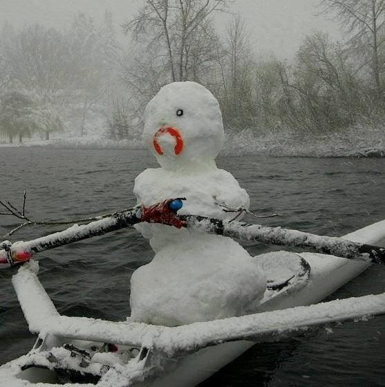 Why is the rowing off season the toughest time of the year for rowers?