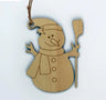 Lasergeschnittenes Schneemann-Ornament aus Holz
